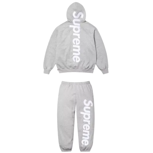 Supreme π¨π»πΆππ²π
Sweatsuit